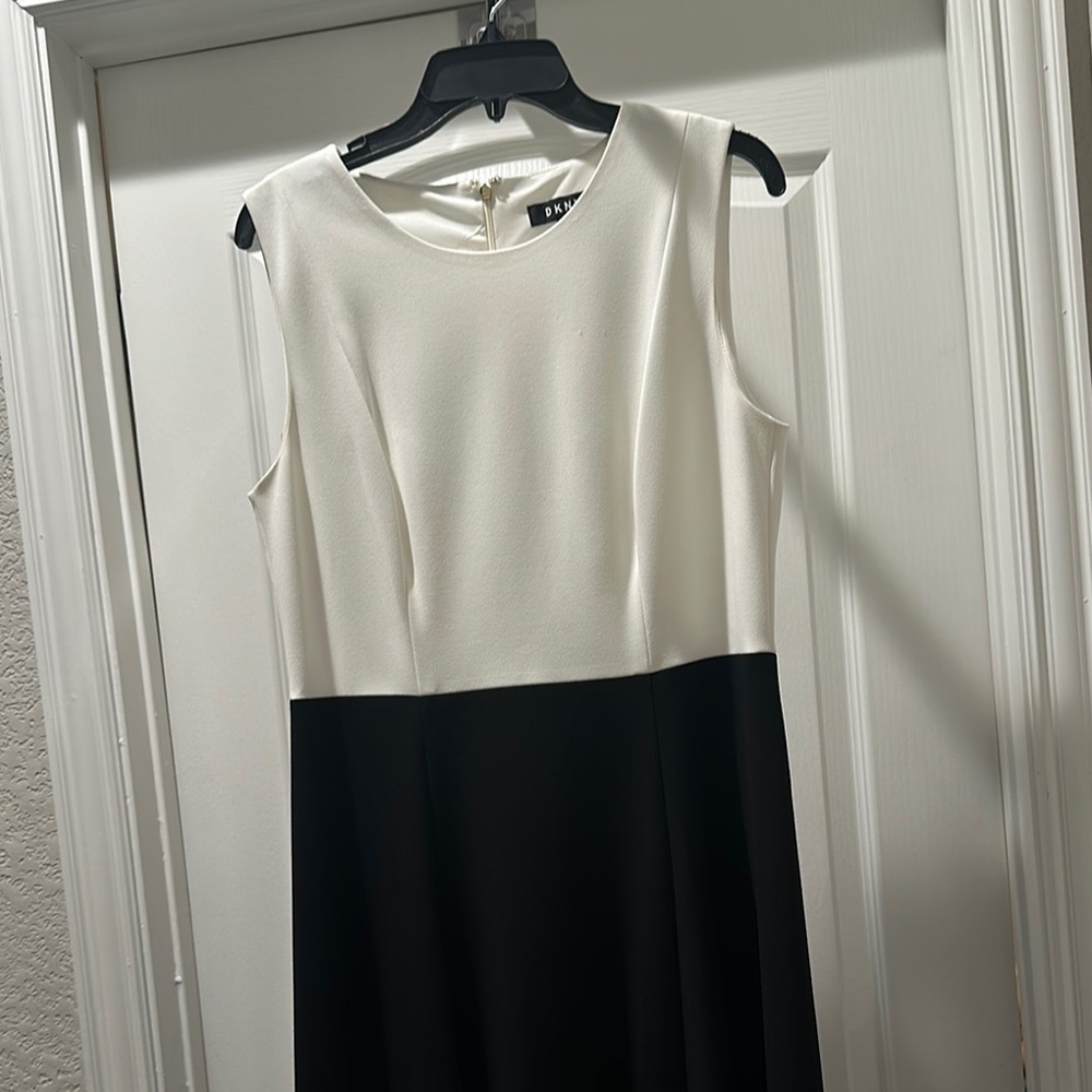 Black and White Sleeveless Dress